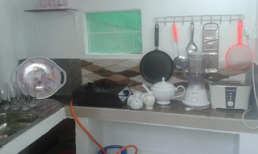Little Mount Guest House Mirissa Esterno foto